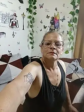 katrinna_