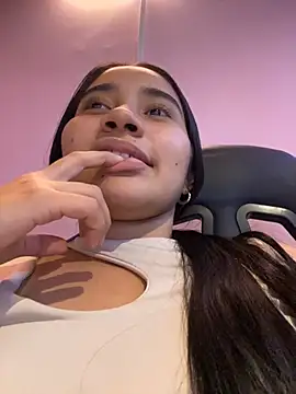 maliha_ec live cam preview