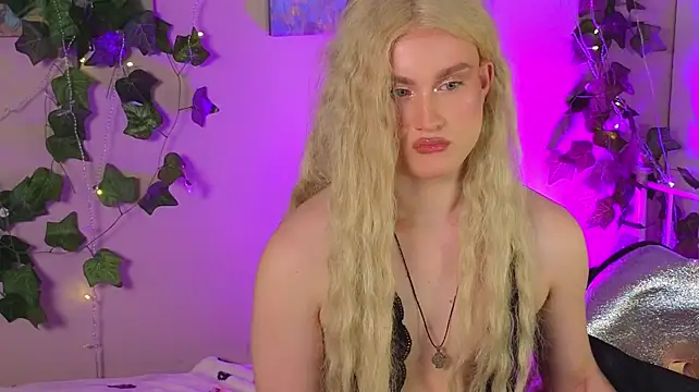 horny__doll