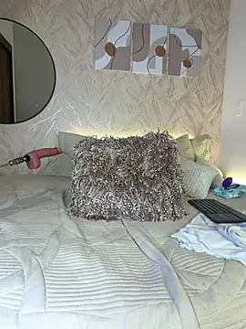 KimberlyWalton live sex cam