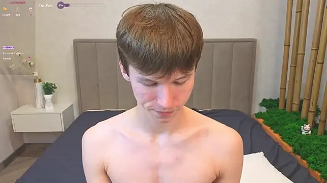 cuMte_boy live cam preview