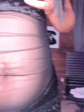 LaliLeal live cam preview