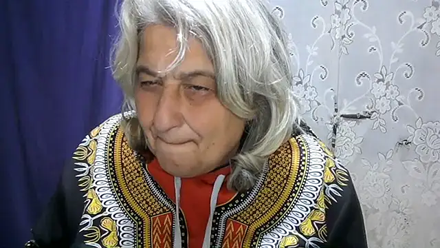 ExquisiteMature live cam preview