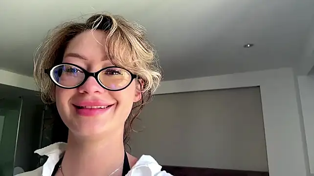 AngelynFusi webcam