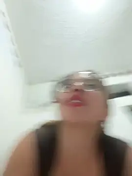 AliciaWhite_nt