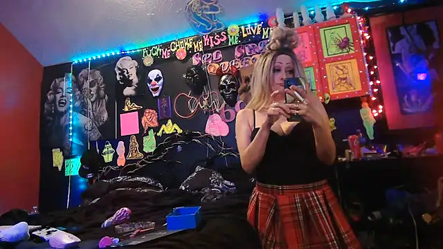 DaddyAndSplashQueen live sex cam