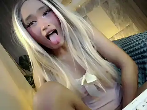 sofiavance (T teen) - DRAIN MY BALLS NOW!!🍆💦💦