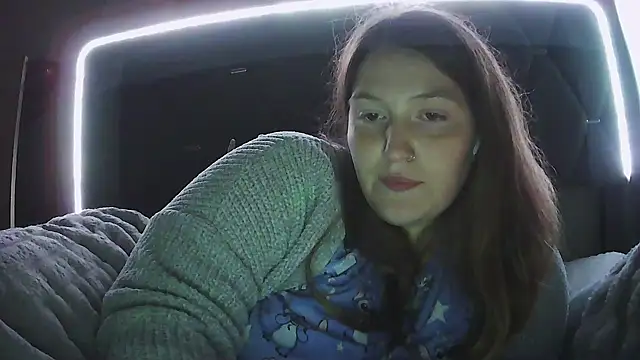 Angelk43 live cam preview