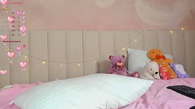 AdeleSilvy webcam