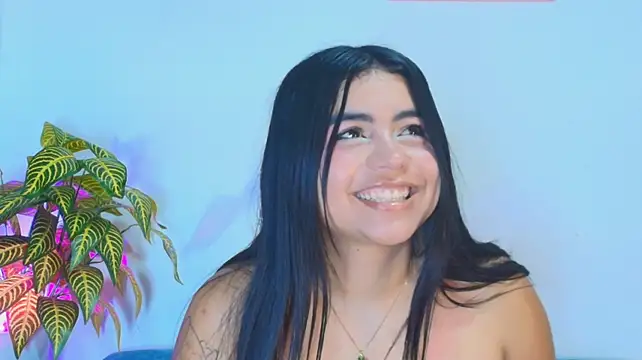 jade_brunnette live cam preview