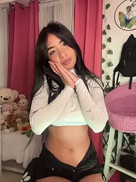 lina_pink live cam preview