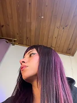 MiaGoth_