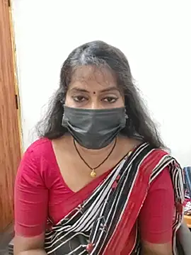 tamil_Sigappu_Roja