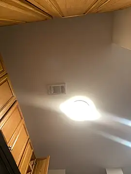treasurebabii live cam preview