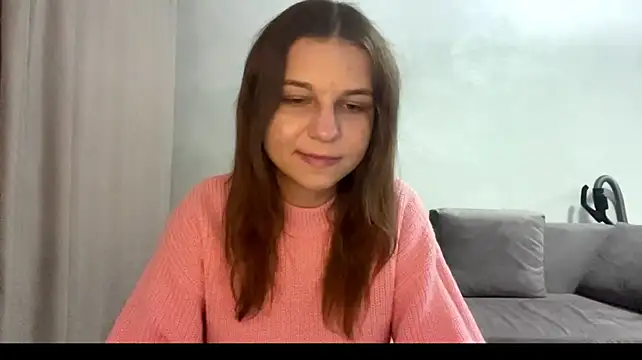 HwaTrippel live cam preview