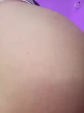 laura_22x
