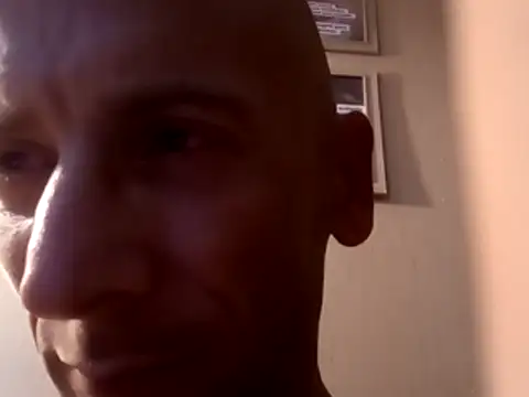 giftgod187 live cam preview