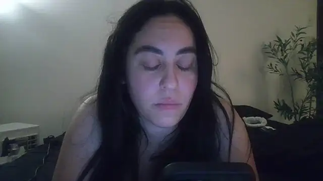 WetFlower69 live cam preview