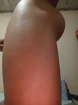man__clear live cam on StripChat