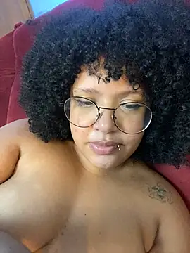 99_Lilith webcam