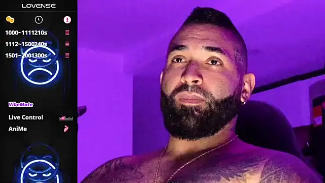 Max-prada live cam preview