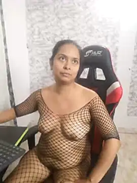 Zarinamoon live cam preview