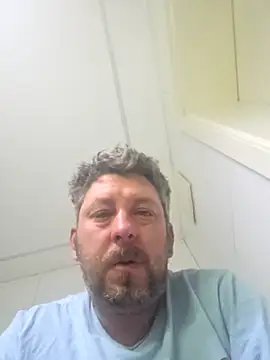 ktmtom247 live cam preview