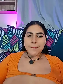 Axl_Lin live cam on StripChat