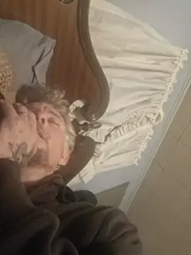 19JaSon83 live cam preview