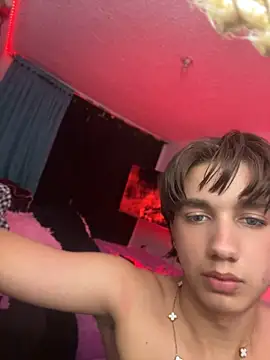 Helly_BOss7