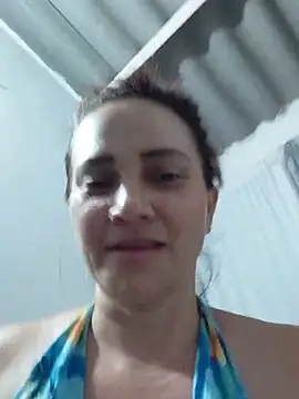 Amanda39 live cam on StripChat
