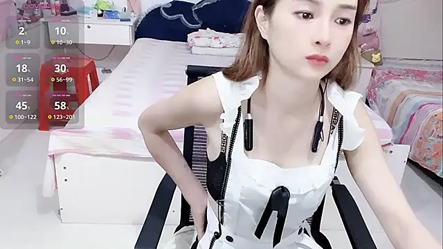 miaomiao-99 webcam