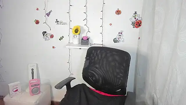 Conie_Squirtt