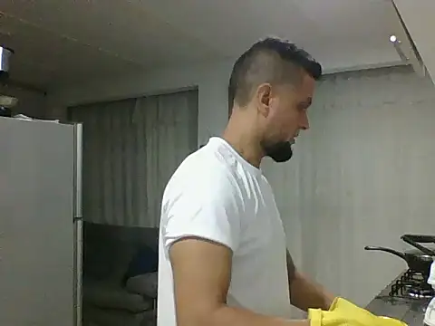 TRIISTAN_KING10 webcam