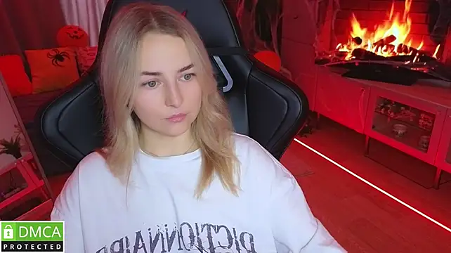 Mira_Mermayd webcam