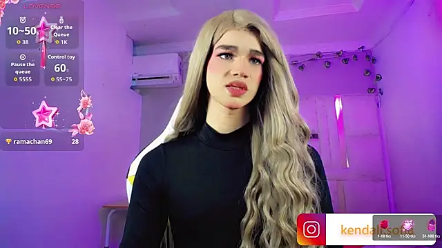 Sophiaa_doll_