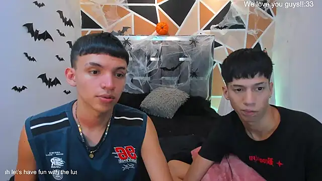 juan_nd_steven (Ask my age) - French kiss