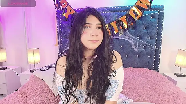 Salem_skyler_