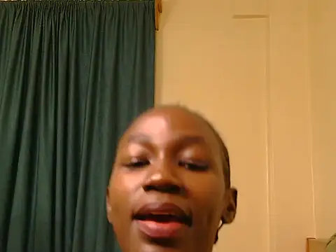 shaannie's live room