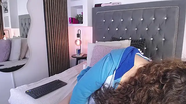 AnnadirtyXo live sex cam