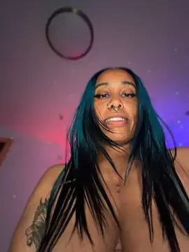 LUNA4pussy live cam preview