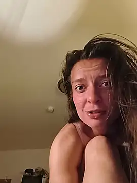 DaddysNaughtyGirl-