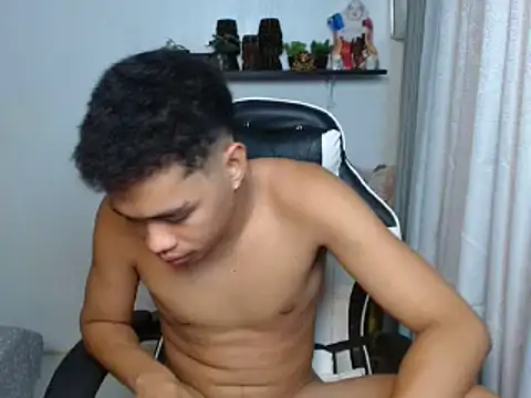 curlyasian_njxx (M twink) - jerking