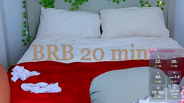 MilaReef live sex cam