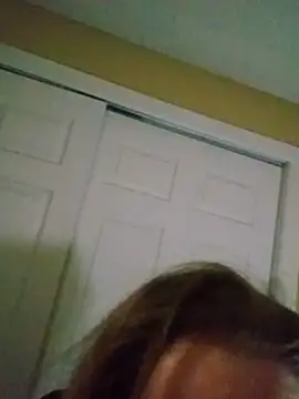 Freakydeafgirl live cam preview