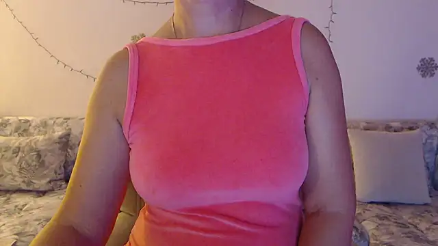 YourfantasyGiuly live cam preview