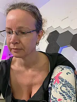 annikarose (F milf) - Naked Orgasmus