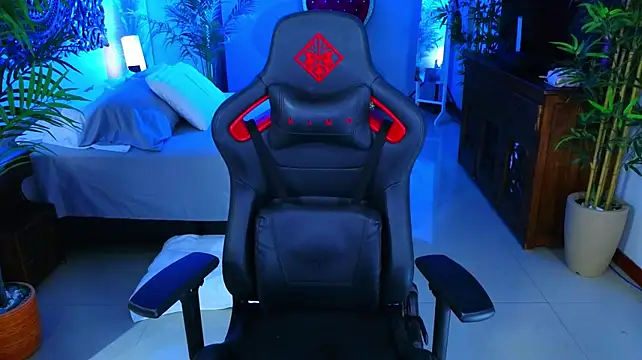 ambarEvans live cam preview