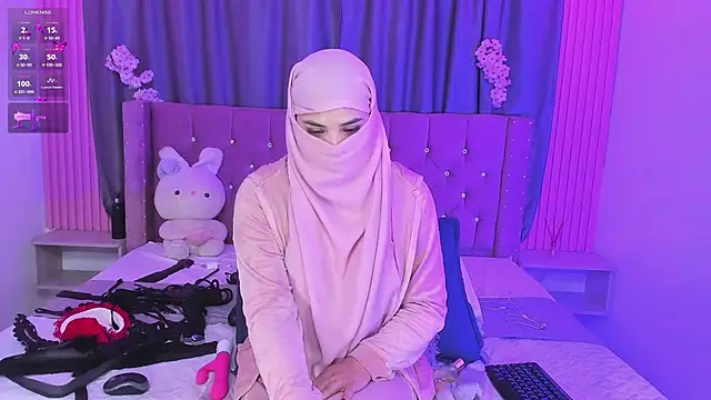 Nayla-Mouna live cam preview