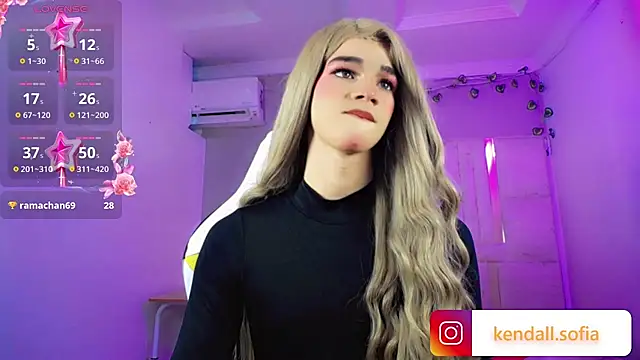 Sophiaa_doll_